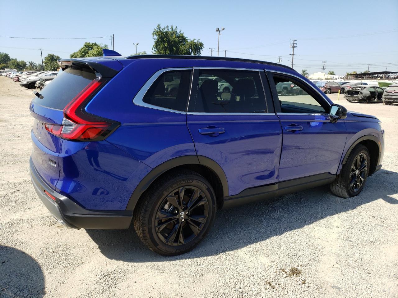Image 3 of Honda Cr-V Sport Touring 2023 with VIN 7FARS6H90PE024497