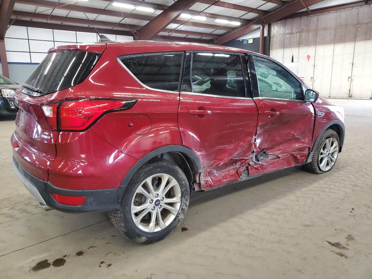 Image 3 of 2019 FORD ESCAPE SE 2019 with VIN 1FMCU9GD6KUA73704