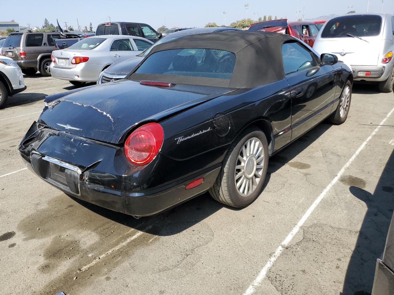 Image 3 of 2005 FORD THUNDERBIRD  2005 with VIN 1FAHP60A35Y106662