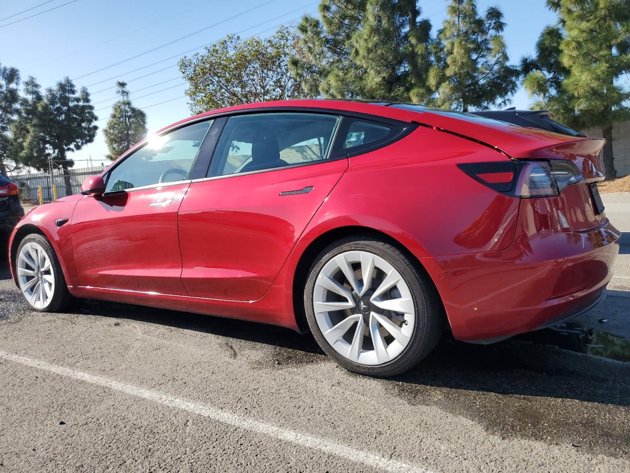 Obraz 2 z 2022 TESLA MODEL 3  2022 z VIN 5YJ3E1EA5NF184902