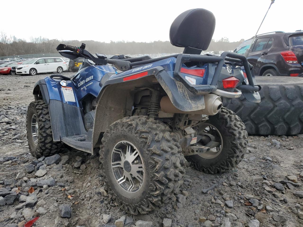 Obraz 3 z 2011 CAN-AM OUTLANDER MAX 800R LTD 2011 z VIN 3JBEPKN16BJ000930