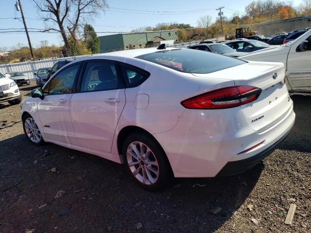 Image 2 of 2019 FORD FUSION SE 2019 with VIN 3FA6P0LU5KR180170