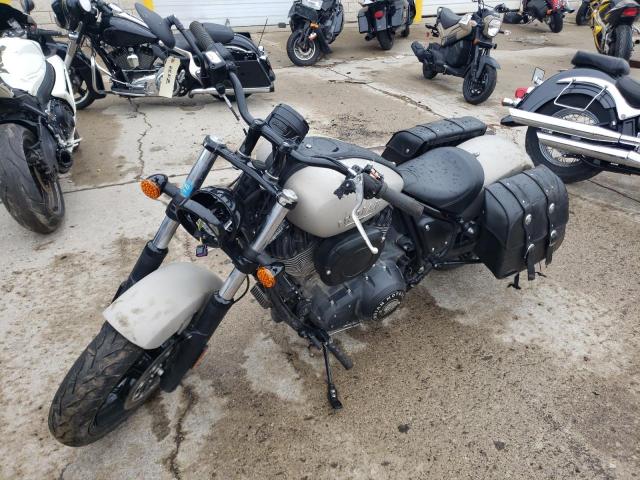 Obraz 2 z 2023 INDIAN MOTORCYCLE CO. CHIEF  2023 z VIN 56KDMCAGXP3008581