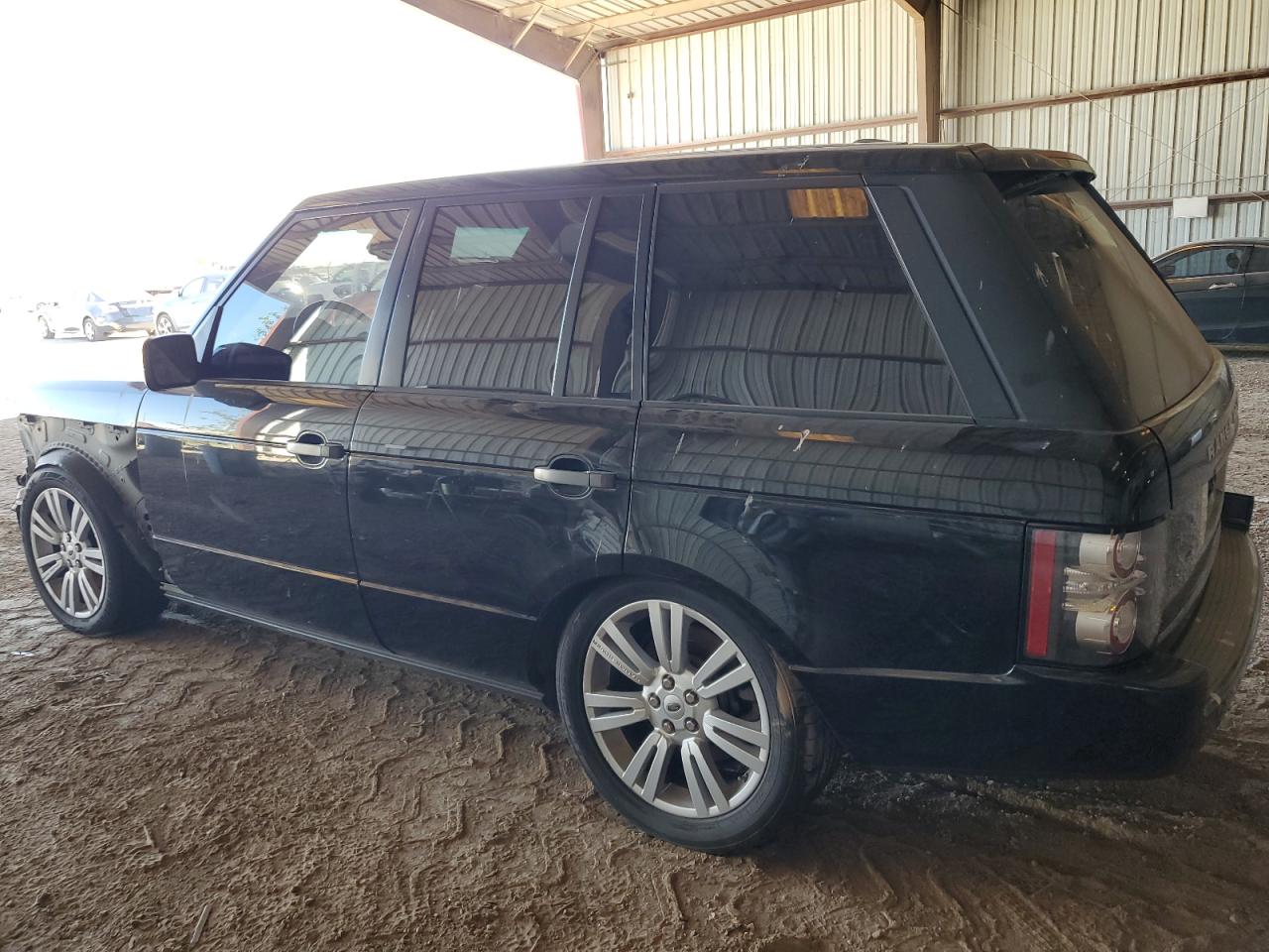 Image 2 of 2010 LAND ROVER RANGE ROVER HSE LUXURY 2010 with VIN SALMF1D4XAA320952