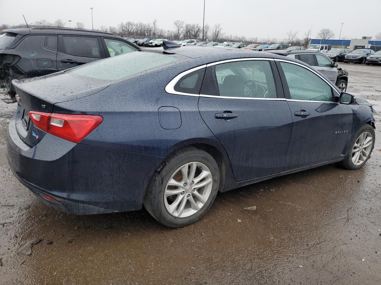 Изображение 3 2017 CHEVROLET MALIBU LT 2017 с VIN 1G1ZE5ST6HF103390