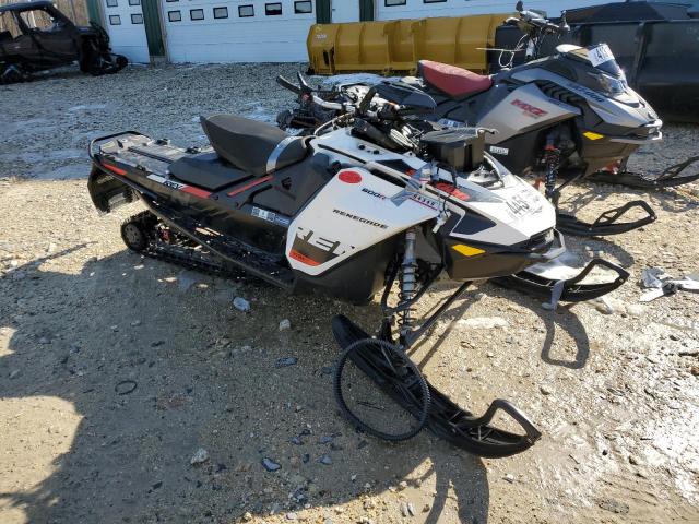 Obraz 2019 SKI DOO RENEGAD600 2019