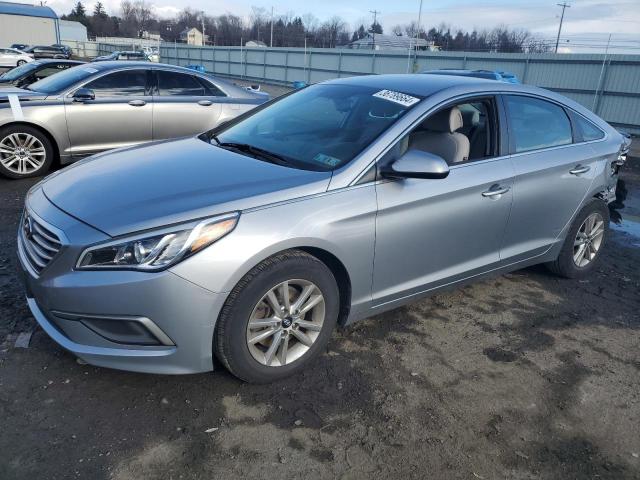 Obraz 1 z 2017 HYUNDAI SONATA SE 2017 z VIN 5NPE24AF3HH546963