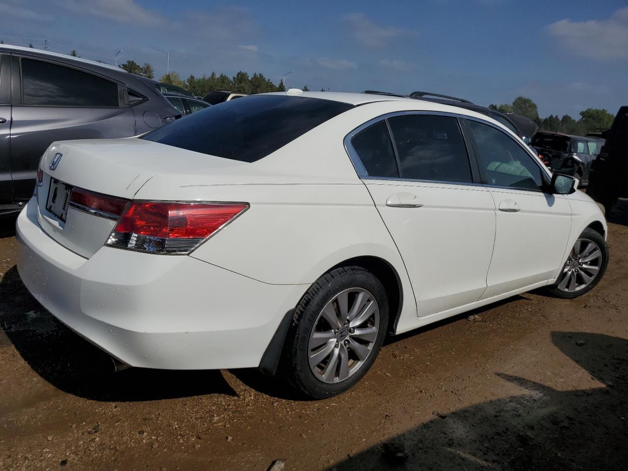 Image 3 of 2012 HONDA ACCORD EXL 2012 with VIN 1HGCP2F86CA029326