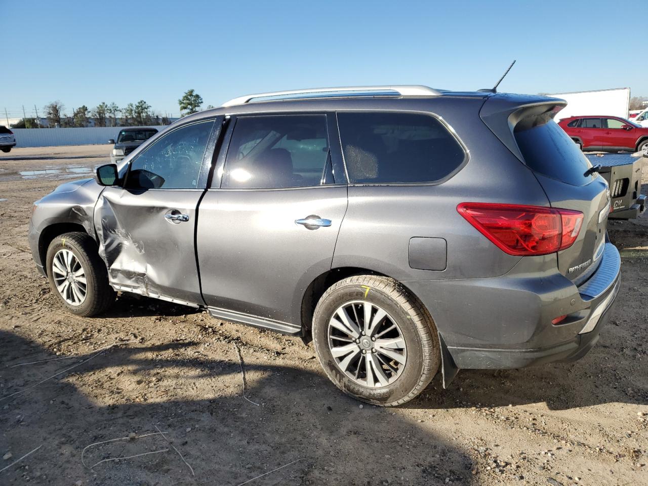 Obraz 2 z 2017 NISSAN PATHFINDER S 2017 z VIN 5N1DR2MMXHC618819