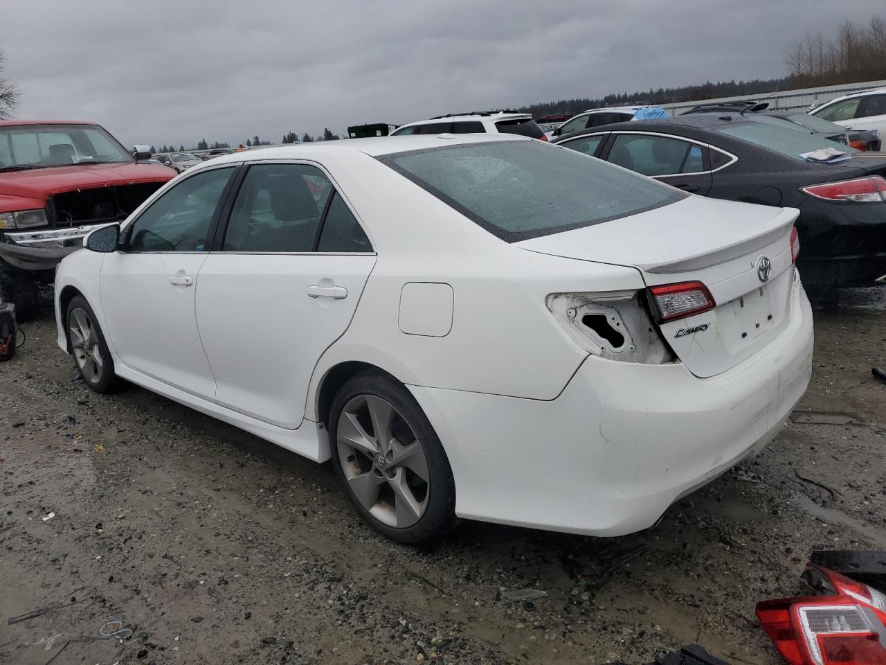 Изображение 2 2013 TOYOTA CAMRY SE 2013 с VIN 4T1BK1FK8DU533693