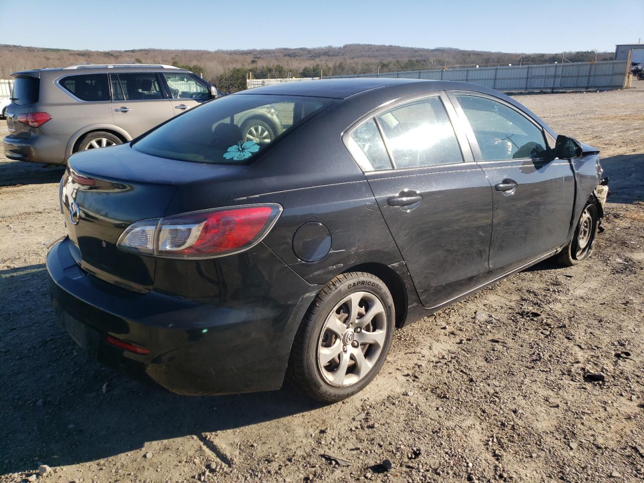 Image 3 of 2013 MAZDA 3 I 2013 with VIN JM1BL1TG1D1708126