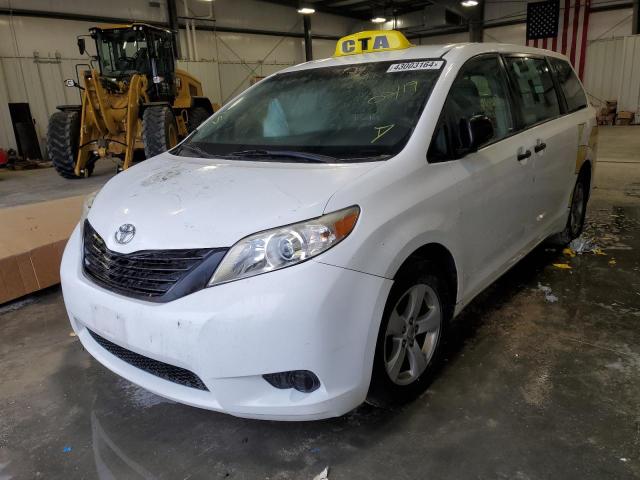 Image 1 of 2017 TOYOTA SIENNA  2017 with VIN 5TDZZ3DC8HS863611