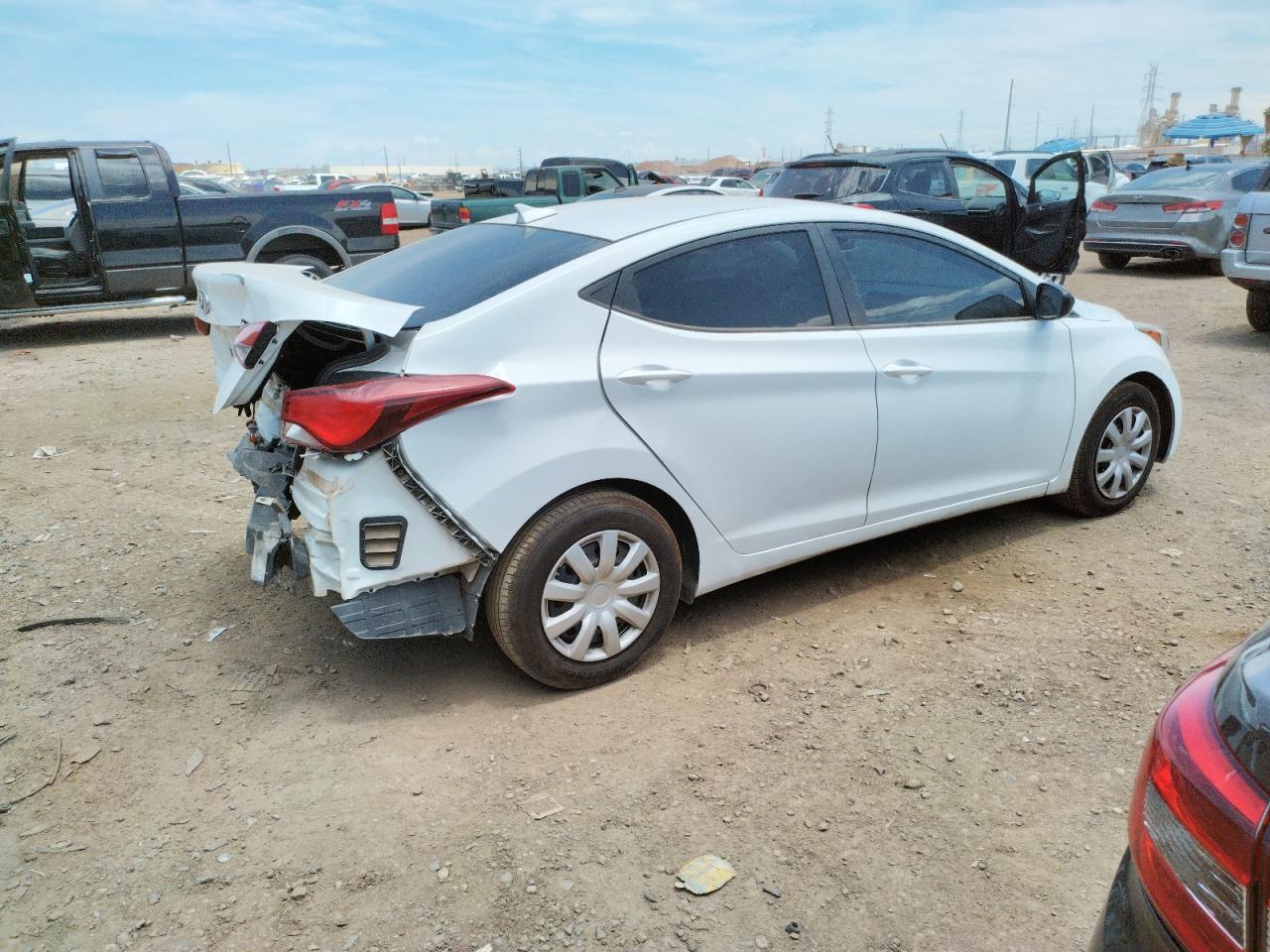 Obraz 3 z 2016 HYUNDAI ELANTRA SE 2016 z VIN 5NPDH4AE5GH732469