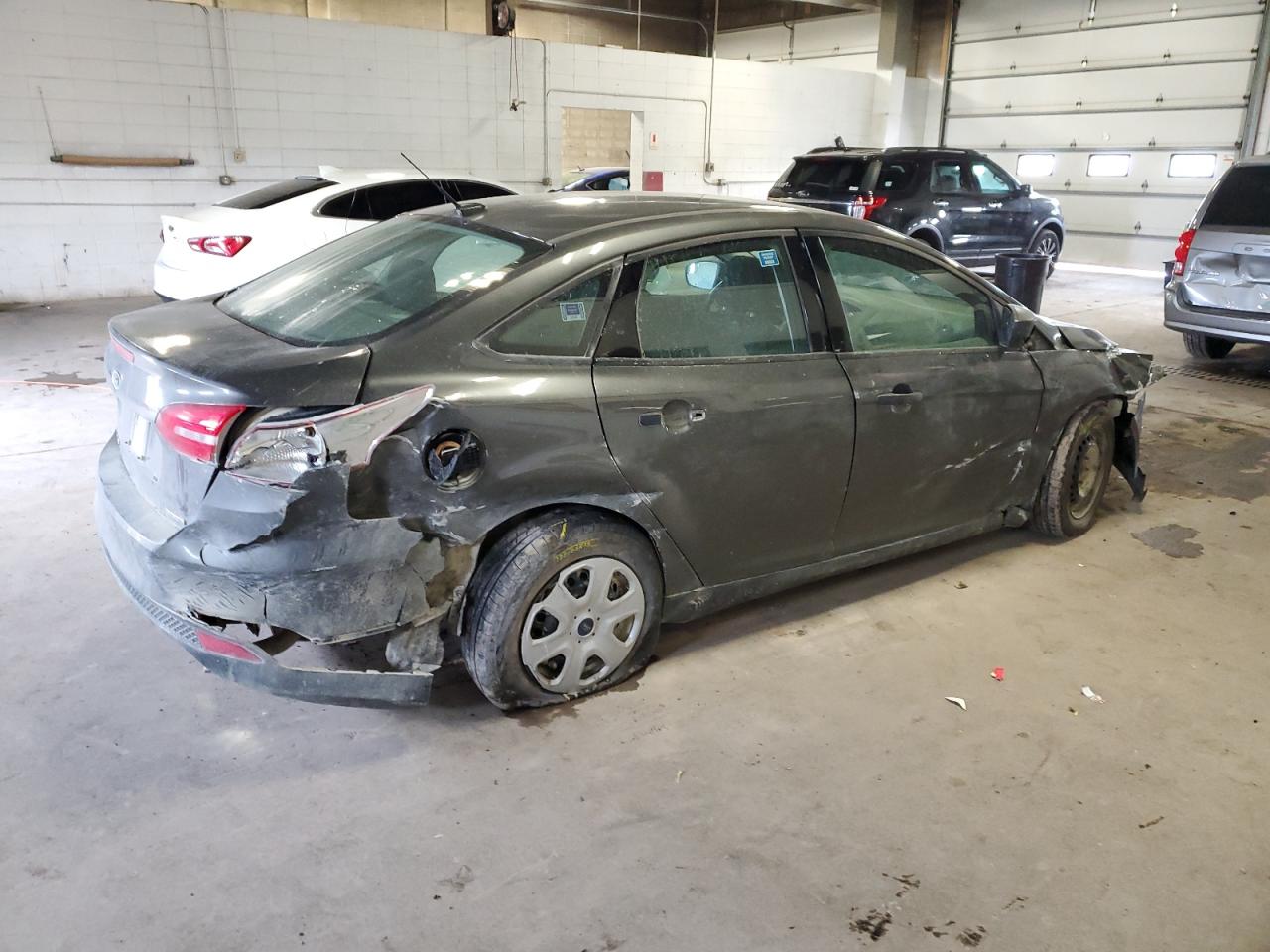 Image 3 of 2016 FORD FOCUS S 2016 with VIN 1FADP3E29GL262865