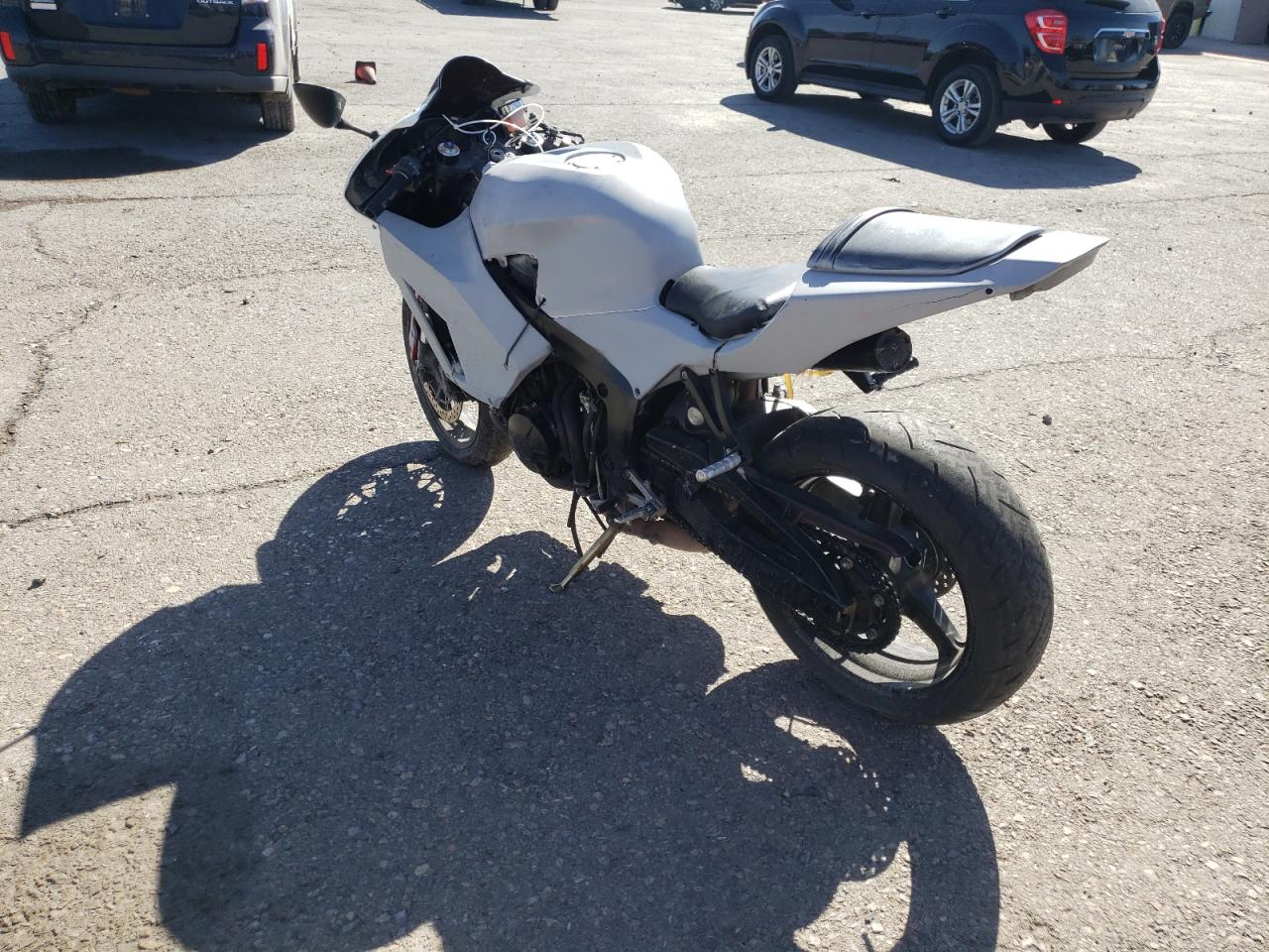 Изображение 3 2011 HONDA CBR600 RR 2011 с VIN JH2PC4004BK400980