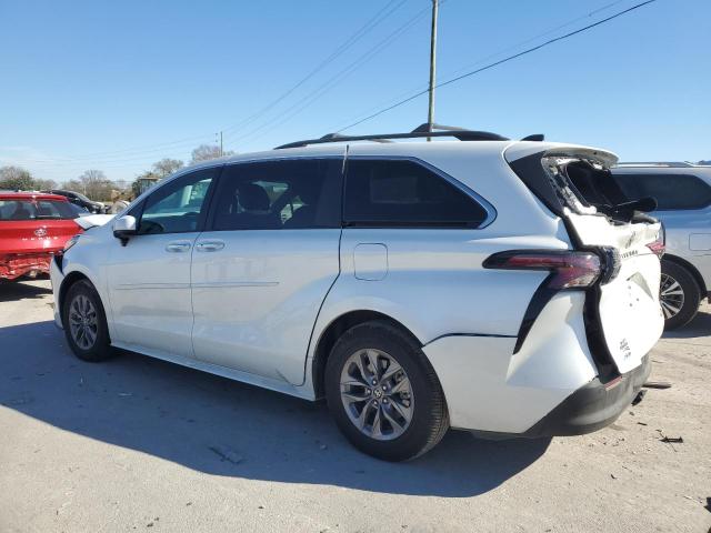 Image 2 of 2023 TOYOTA SIENNA XLE 2023 with VIN 5TDYSKFC1PS075825