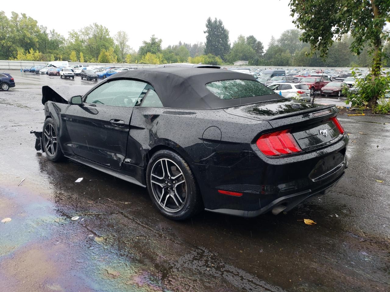 Image 2 of 2022 FORD MUSTANG  2022 with VIN 1FATP8UH6N5101034