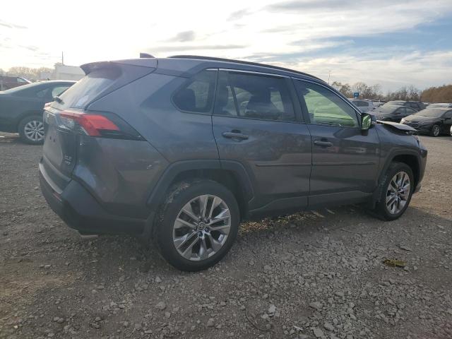 Image 3 of 2019 TOYOTA RAV4 XLE PREMIUM 2019 with VIN JTMA1RFV2KD041640