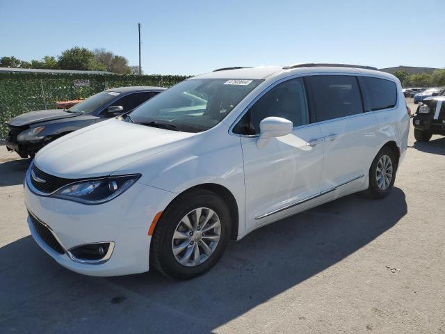 Изображение 2017 CHRYSLER PACIFICA TOURING L 2017