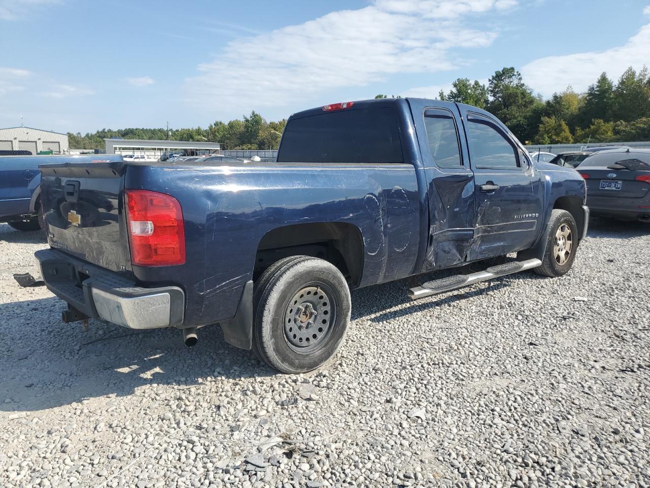 Image 3 of 2012 CHEVROLET SILVERADO C1500 LT 2012 with VIN 1GCRCSE05CZ263636