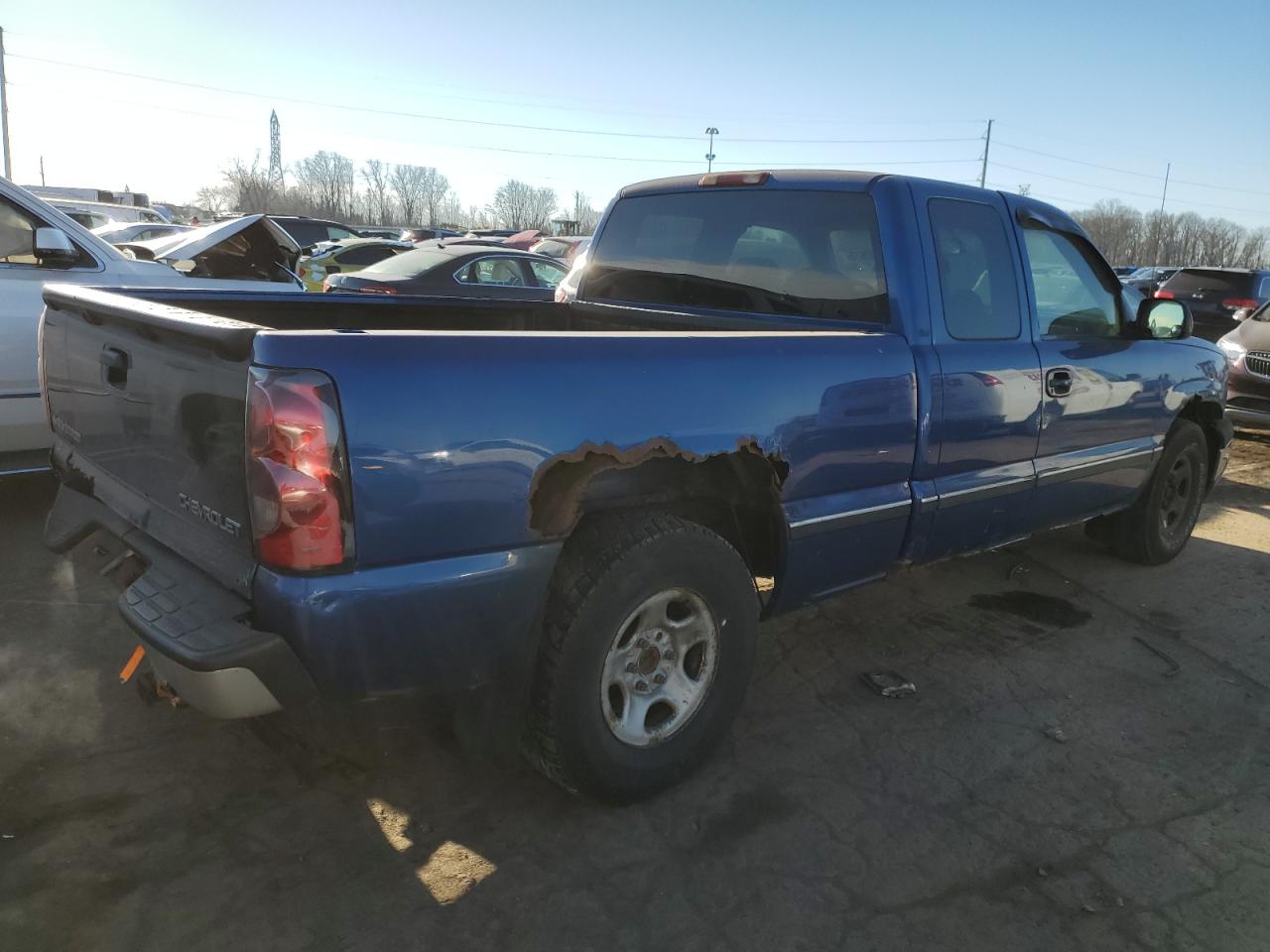 Изображение 3 2003 CHEVROLET SILVERADO C1500 2003 с VIN 2GCEC19X231291385