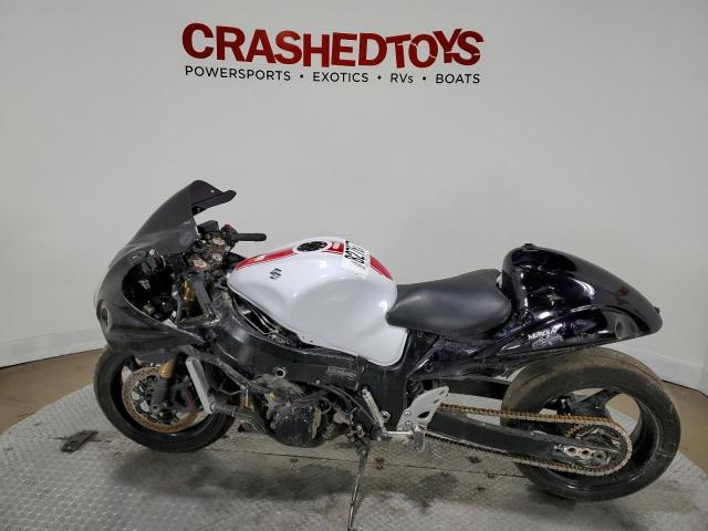 Image 3 of 2018 SUZUKI GSX1300 RA 2018 with VIN JS1GX72B9J2100759