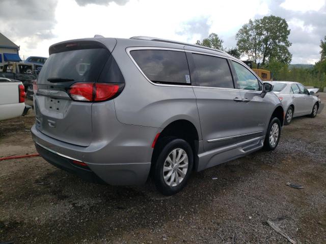 Image 3 of 2018 CHRYSLER PACIFICA TOURING L 2018 with VIN 2C4RC1BGXJR115596