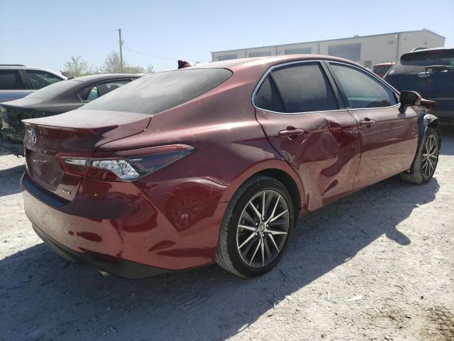 Image 3 of 2022 TOYOTA CAMRY XLE 2022 with VIN 4T1F11AK7NU070507