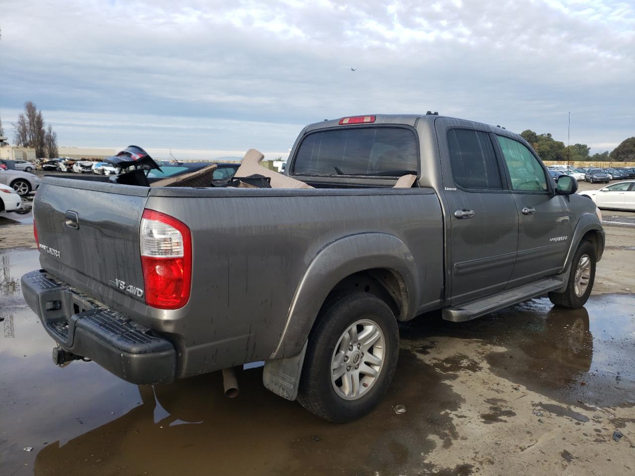Image 3 of 2005 TOYOTA TUNDRA DOUBLE CAB LIMITED 2005 with VIN 5TBDT481X5S478968