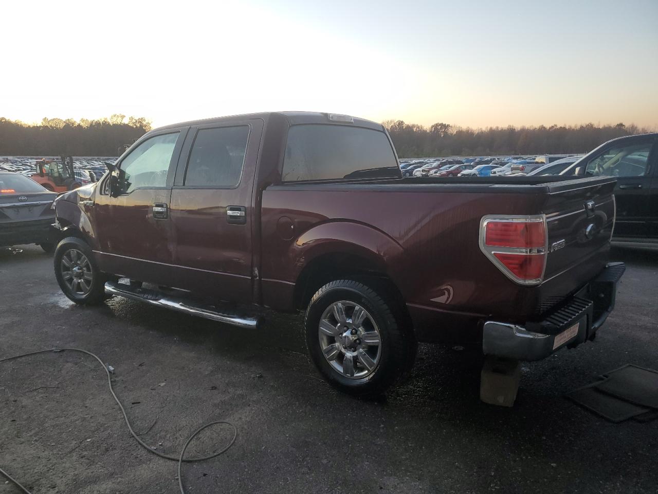 Image 2 of 2010 FORD F150 SUPERCREW 2010 with VIN 1FTEW1C80AKE74841