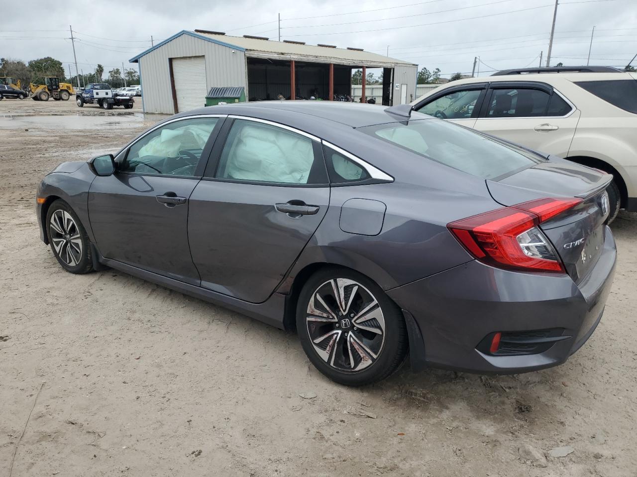 Image 2 of 2016 HONDA CIVIC EX 2016 with VIN 2HGFC1F33GH658914