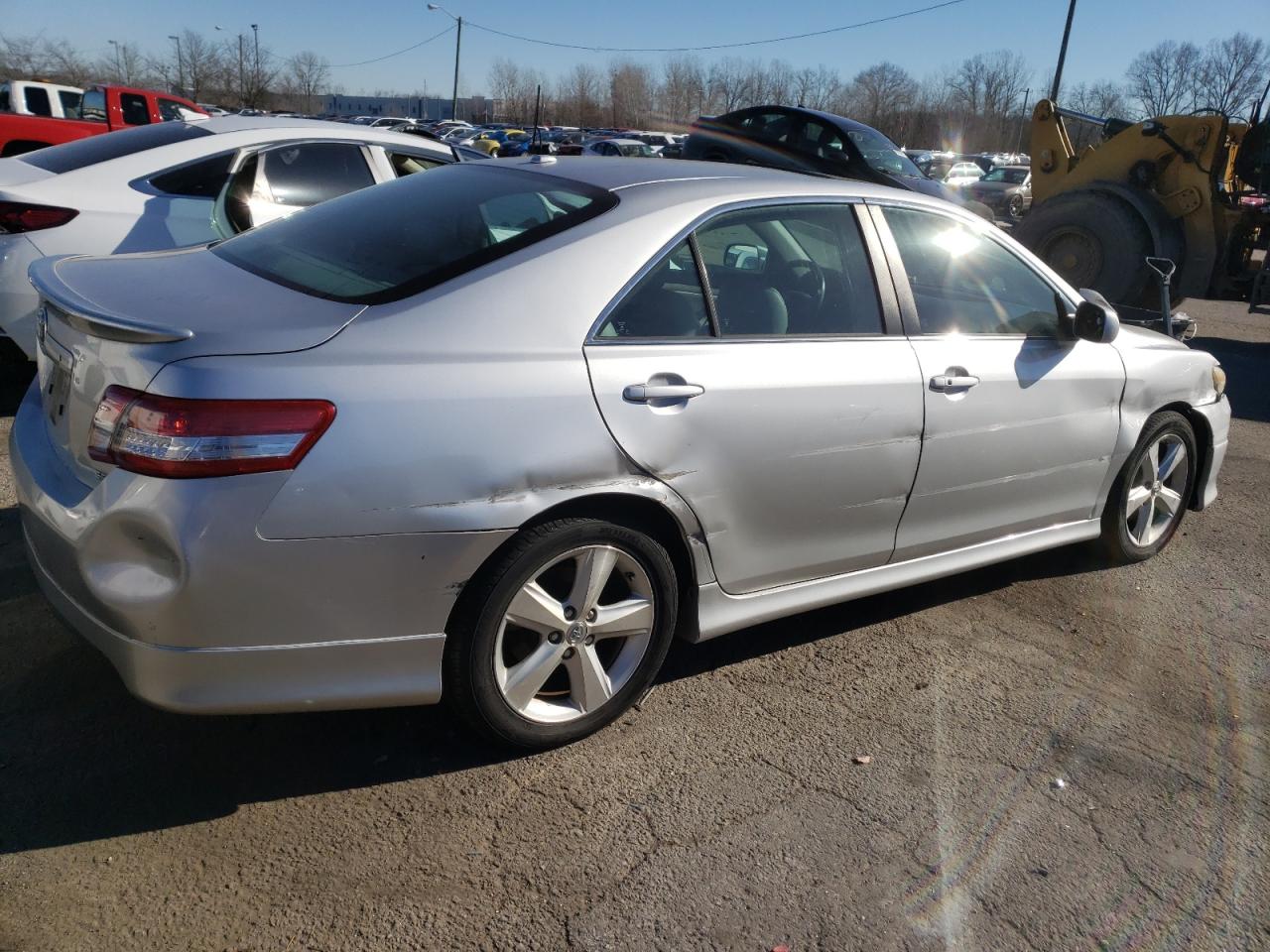 Image 3 of 2011 TOYOTA CAMRY BASE 2011 with VIN 4T1BF3EK8BU173274