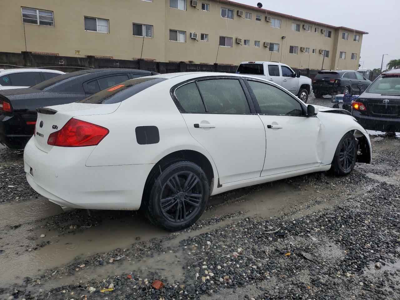 Obraz 3 z 2012 INFINITI G37  2012 z VIN JN1CV6AR0CM974334