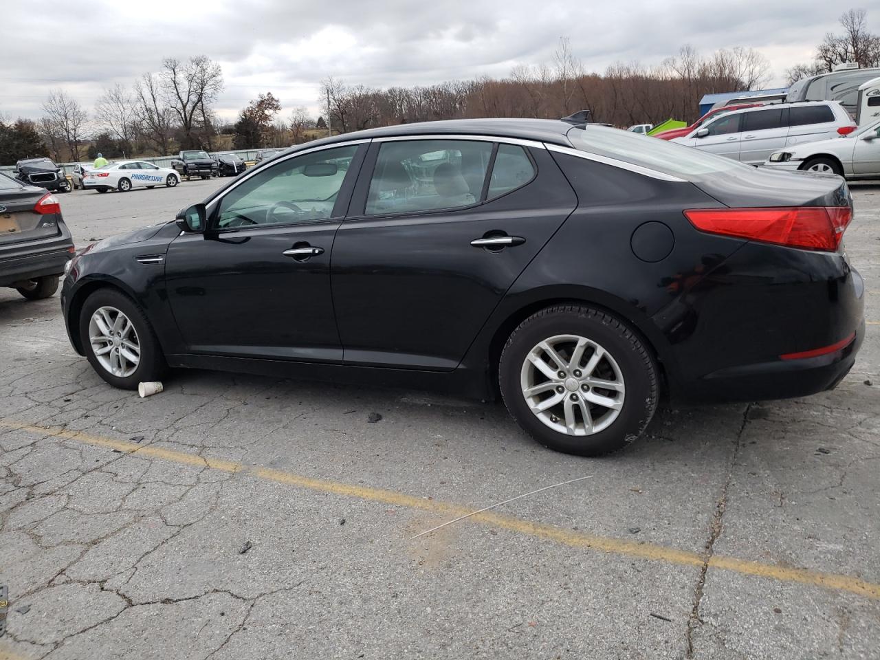 Image 2 of 2012 KIA OPTIMA LX 2012 with VIN KNAGM4A75C5292562