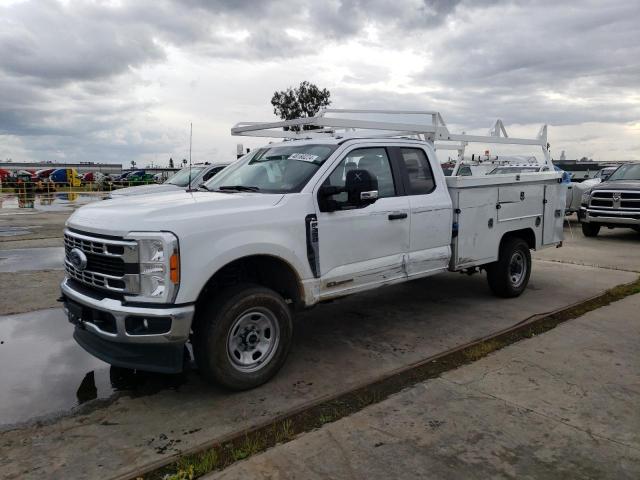 Image 1 of 2023 FORD F350 SUPER DUTY 2023 with VIN 1FD8X3FT8PED90422
