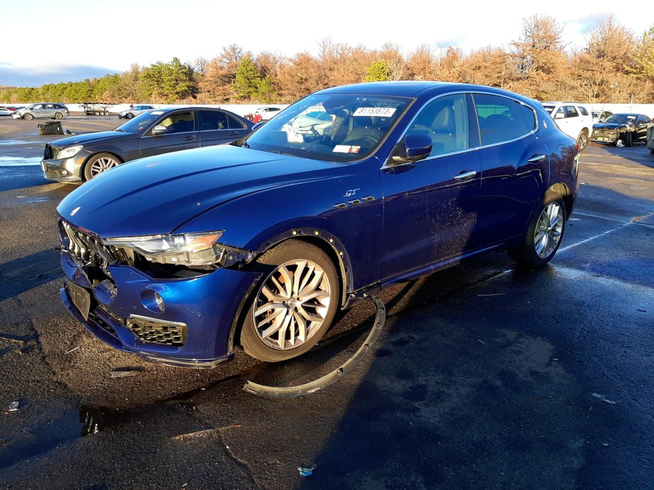Image 1 of 2022 MASERATI LEVANTE BASE 2022 with VIN ZN661XUA0NX388704