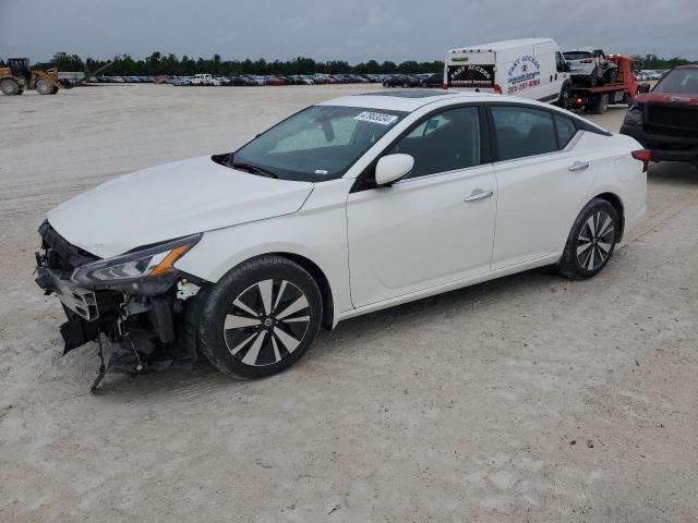 Image 1 of 2022 NISSAN ALTIMA SV 2022 with VIN 1N4BL4DV4NN372258