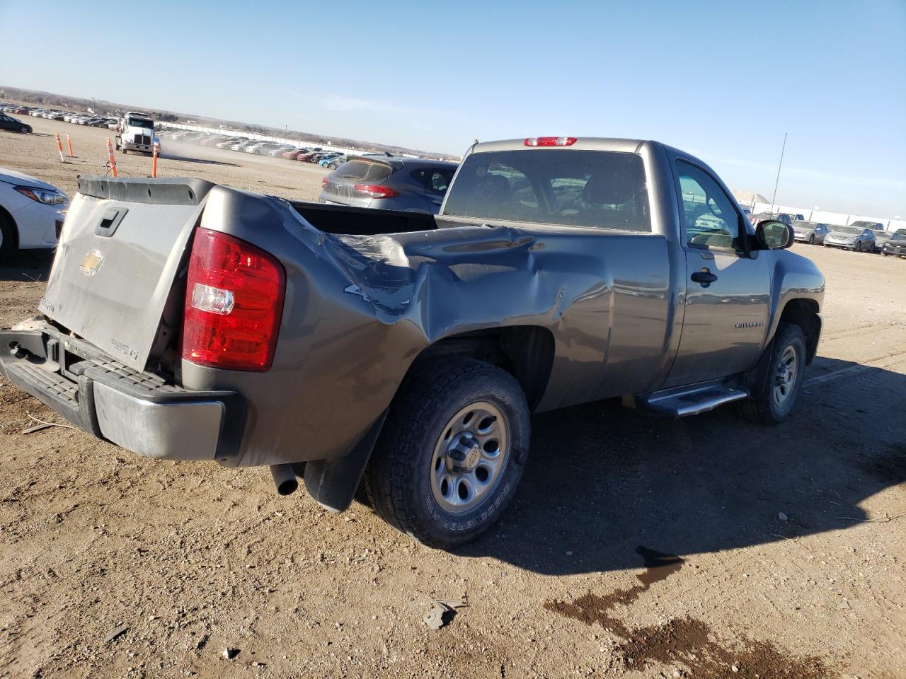 Image 3 of 2008 CHEVROLET SILVERADO K1500 2008 with VIN 1GCEK14C78Z110402