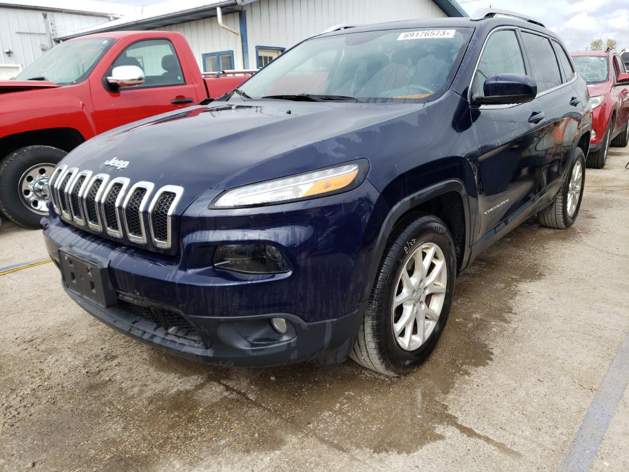 Image 1 of 2016 JEEP CHEROKEE LATITUDE 2016 with VIN 1C4PJMCB5GW175271