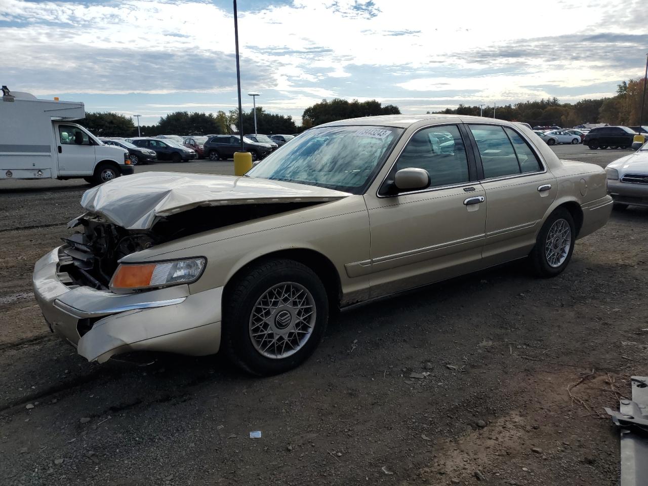 2000 MERCURY GRAND MARQUIS GS 2000 image
