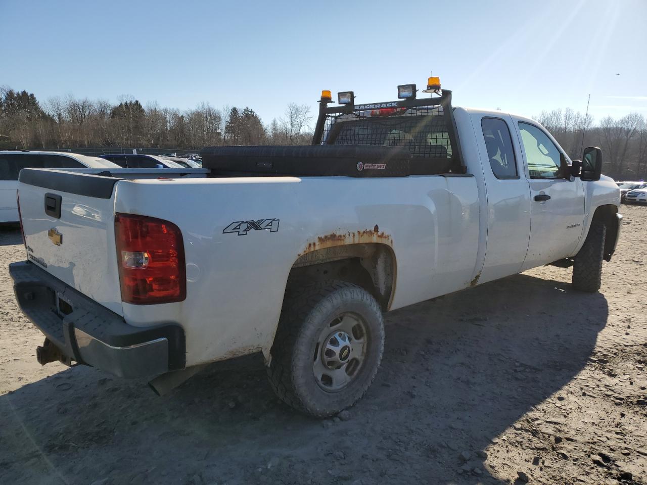 Image 3 of 2013 CHEVROLET SILVERADO K2500 HEAVY DUTY 2013 with VIN 1GC2KVCB4DZ256527