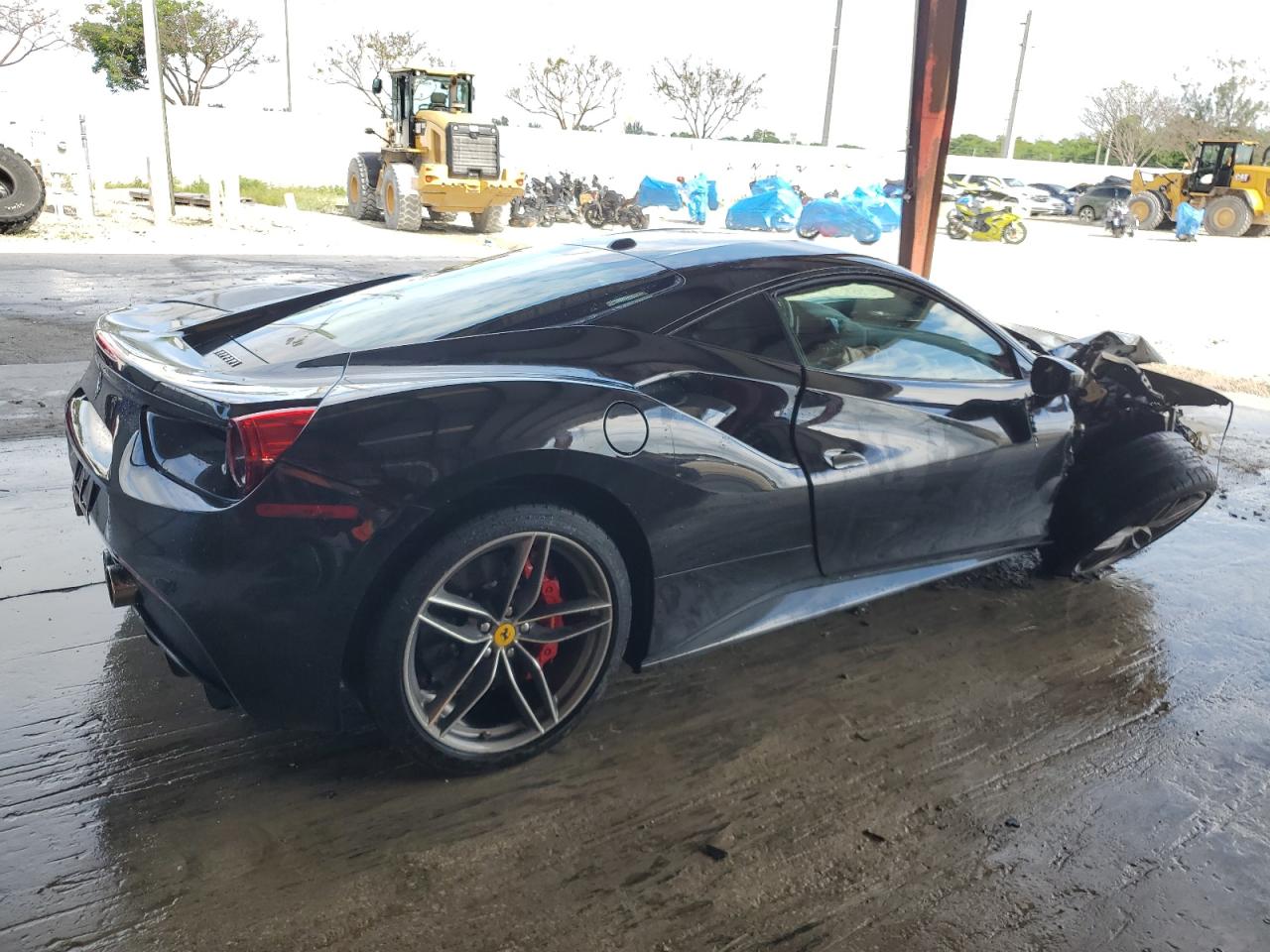 Image 3 of 2017 FERRARI 488 GTB  2017 with VIN ZFF79ALA4H0220818