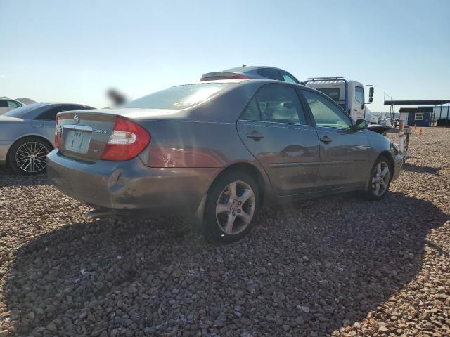 Image 3 of 2004 TOYOTA CAMRY LE 2004 with VIN 4T1BF32K04U582408