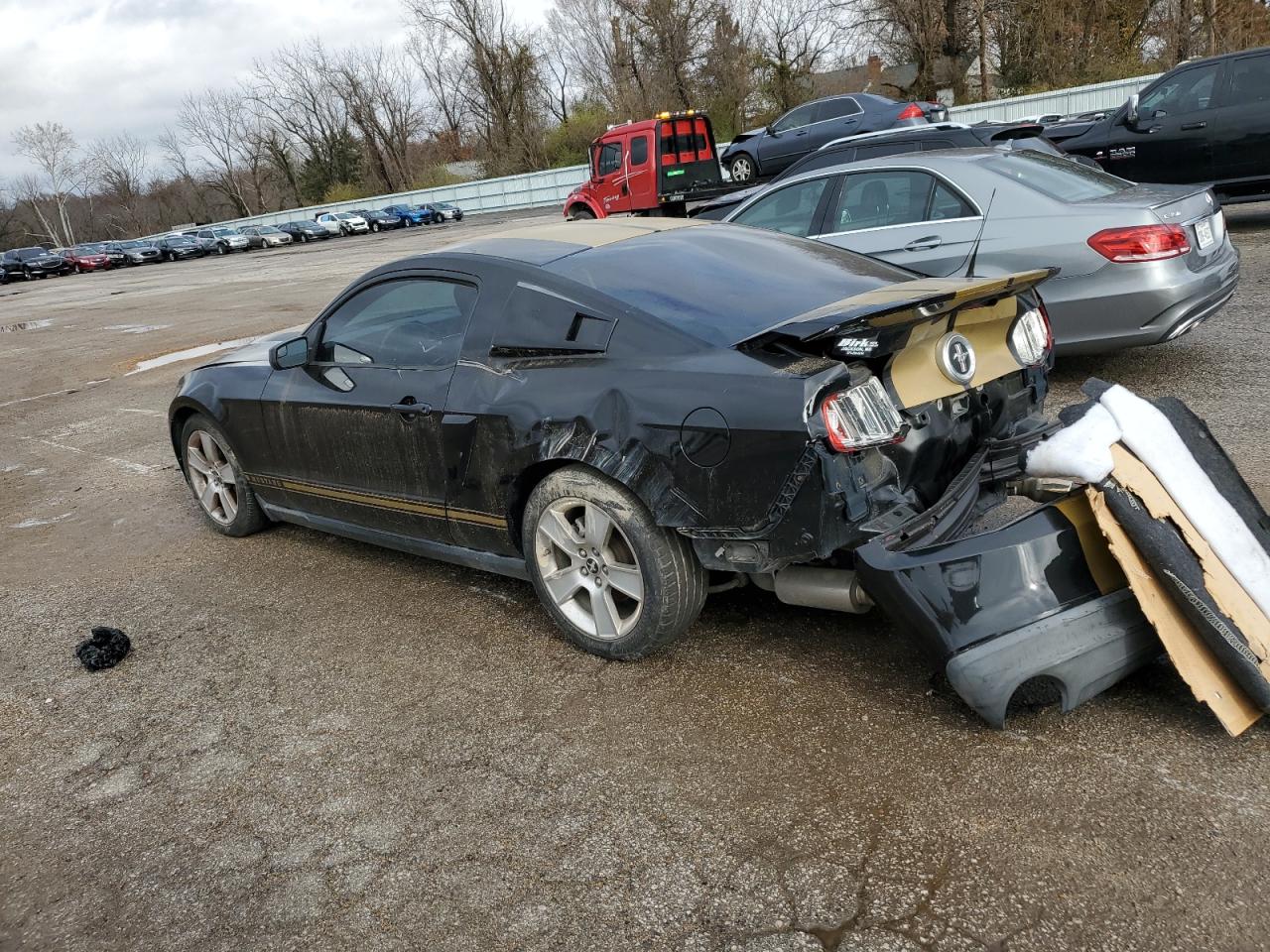 Image 2 of 2012 FORD MUSTANG  2012 with VIN 1ZVBP8AM8C5211374