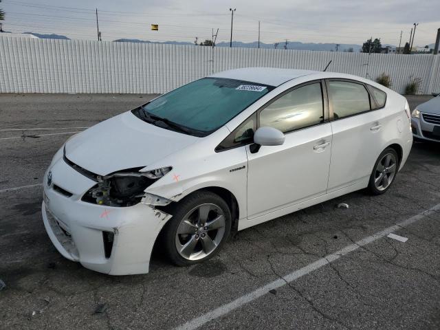 Image 1 of 2013 TOYOTA PRIUS  2013 with VIN JTDKN3DU3D5580359