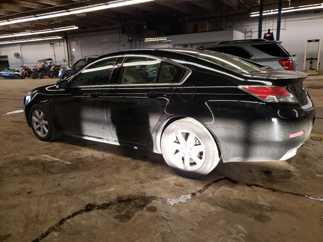 Image 2 of 2013 ACURA TL TECH 2013 with VIN 19UUA8F58DA015718