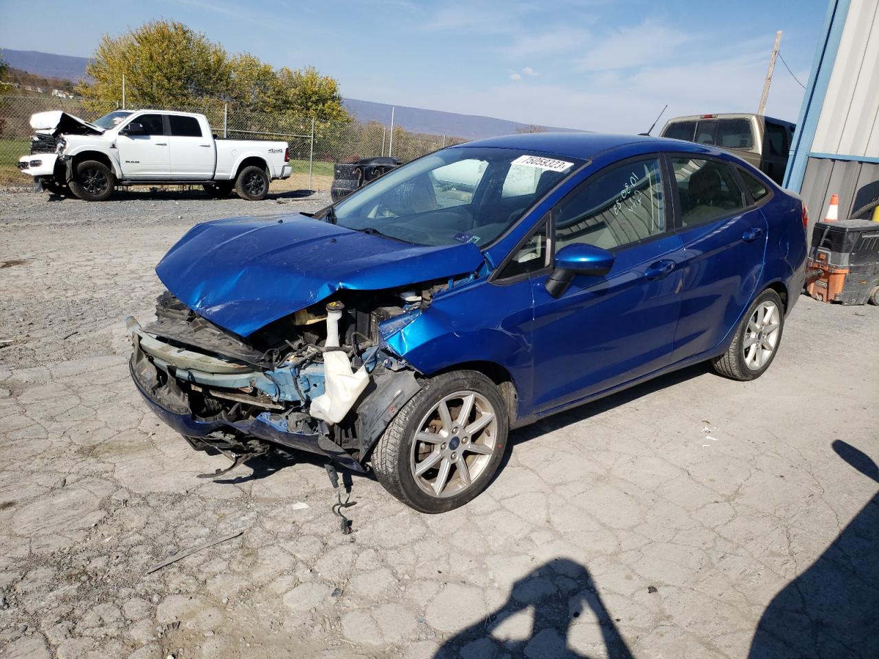 Image 1 of 2019 FORD FIESTA SE 2019 with VIN 3FADP4BJ1KM137609