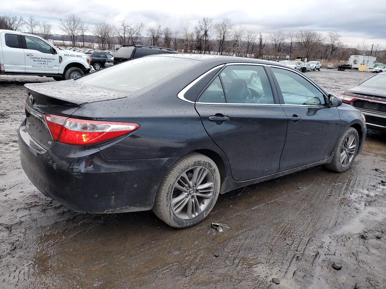 Image 3 of 2016 TOYOTA CAMRY LE 2016 with VIN 4T1BF1FK3GU150673