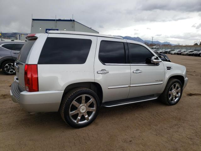 Obraz 3 z 2010 CADILLAC ESCALADE LUXURY 2010 z VIN 1GYUKBEF3AR251252