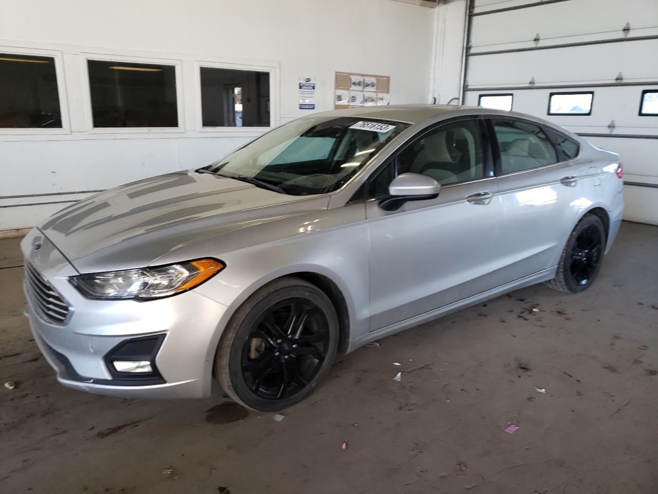 Obraz 1 z 2019 FORD FUSION SE 2019 z VIN 3FA6P0HD5KR229232